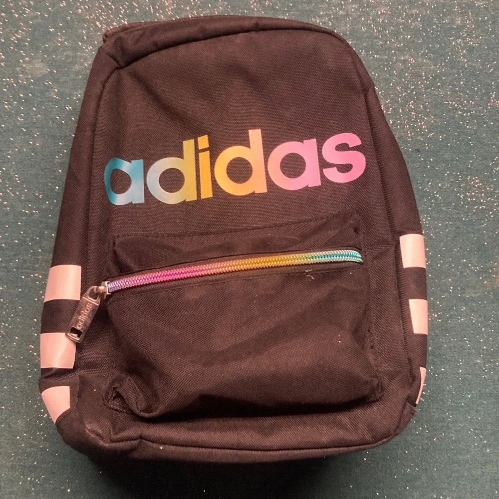 Adidas Black Lunchbox with Rainbow Logo - Picture 1 of 1